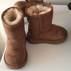 Toddler Brown Ugg boots size 6